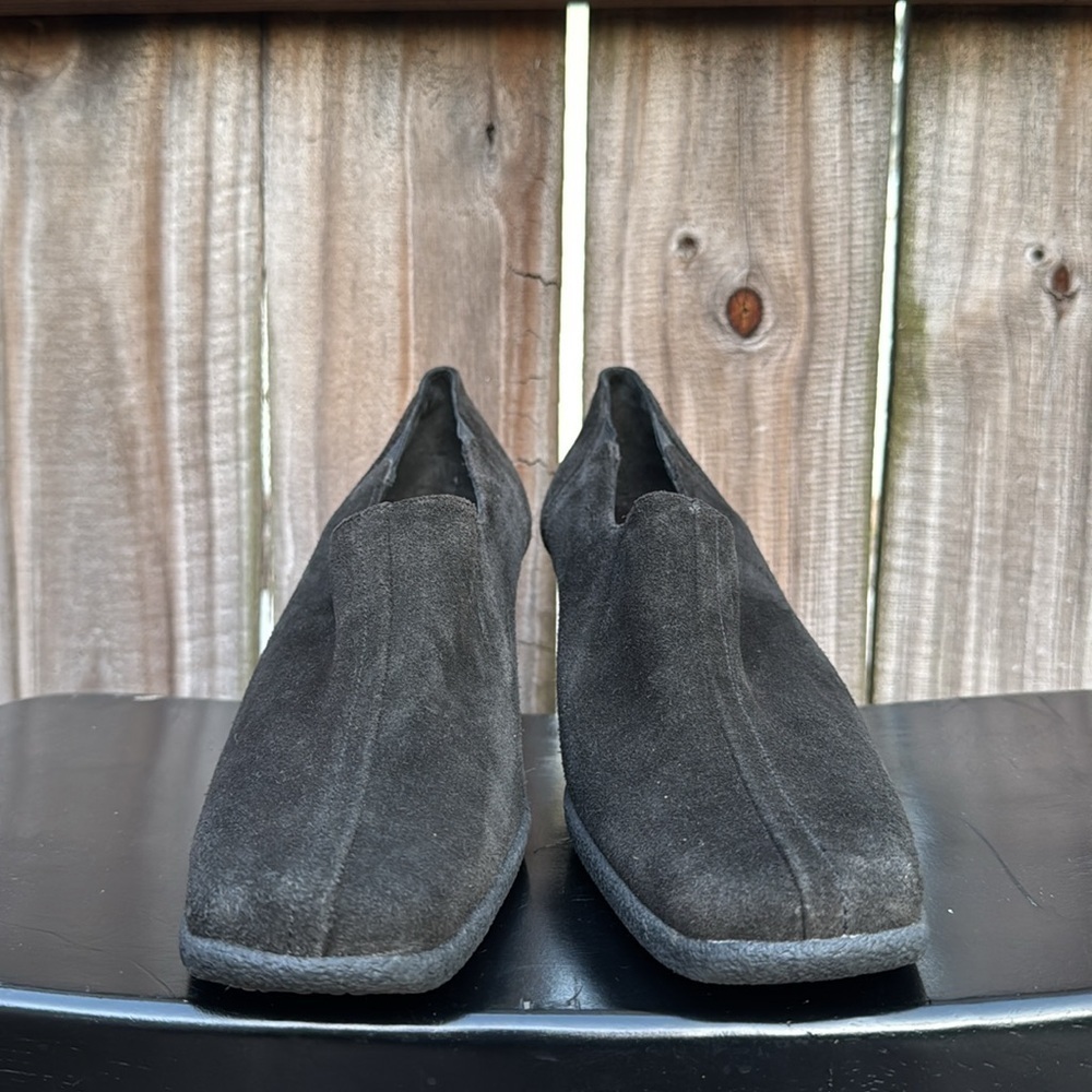 Aquatalia by Marvin K slip on wedge heels, square toe, suede, size 11 - Picture 2 of 6